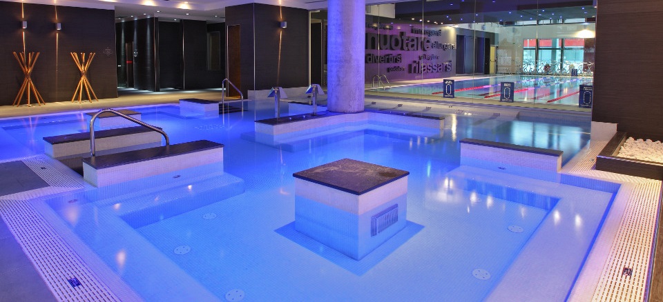 Bild Neubau Schwimmbad